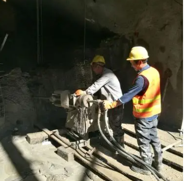 塔洋镇水下抗分散灌浆料特点 水下不分散注浆料介绍